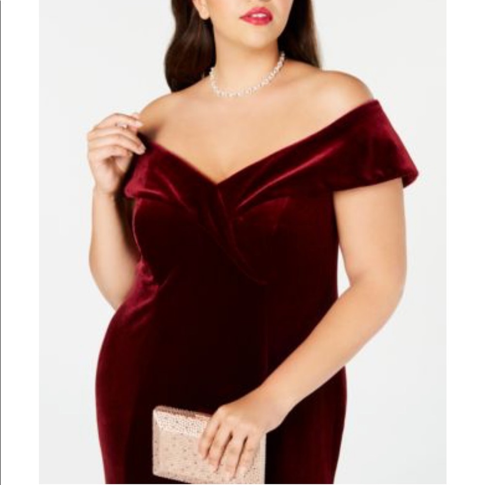 COPY - ‼️BRAND NEW, NEVER WORN‼️ Xscape Womens Plus Velvet Off-The Shoulder Gown